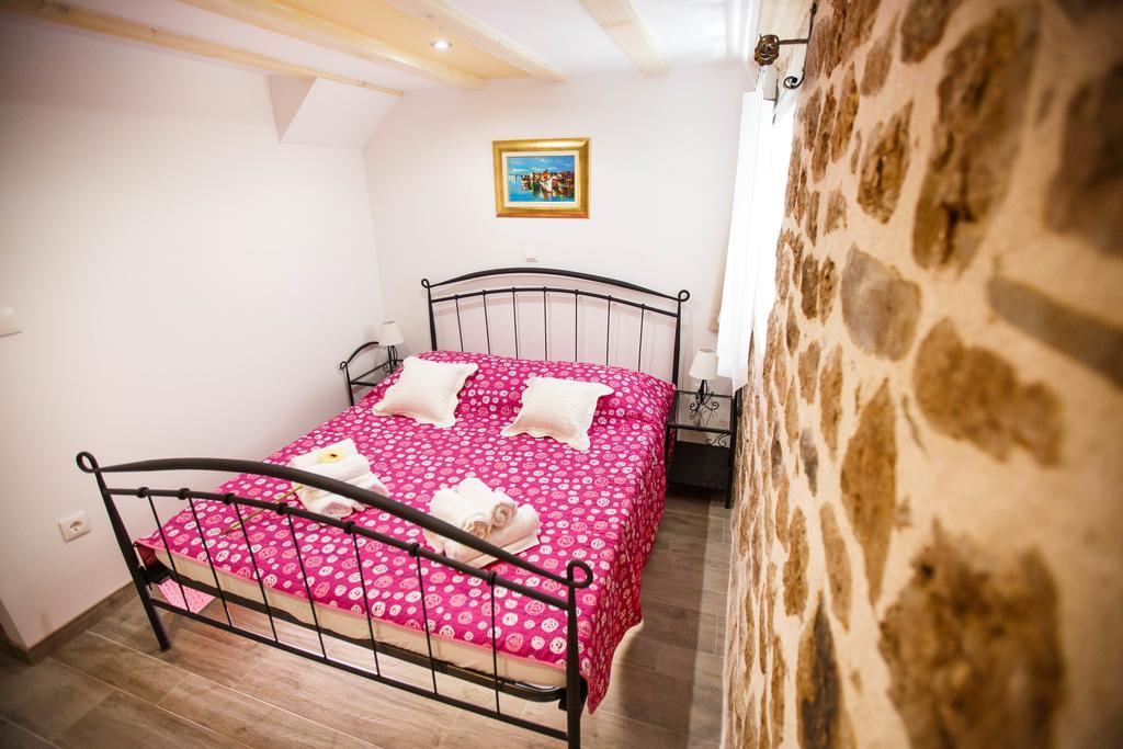 Studio Apartments Bonaca Σπλιτ Εξωτερικό φωτογραφία